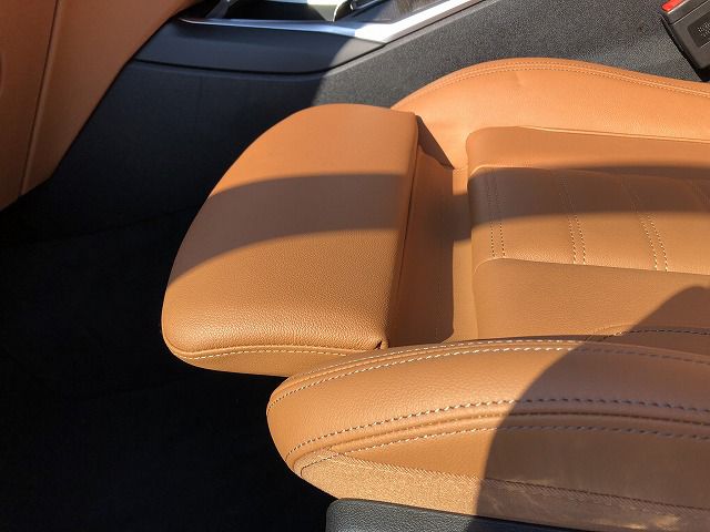 G21 320i RHD