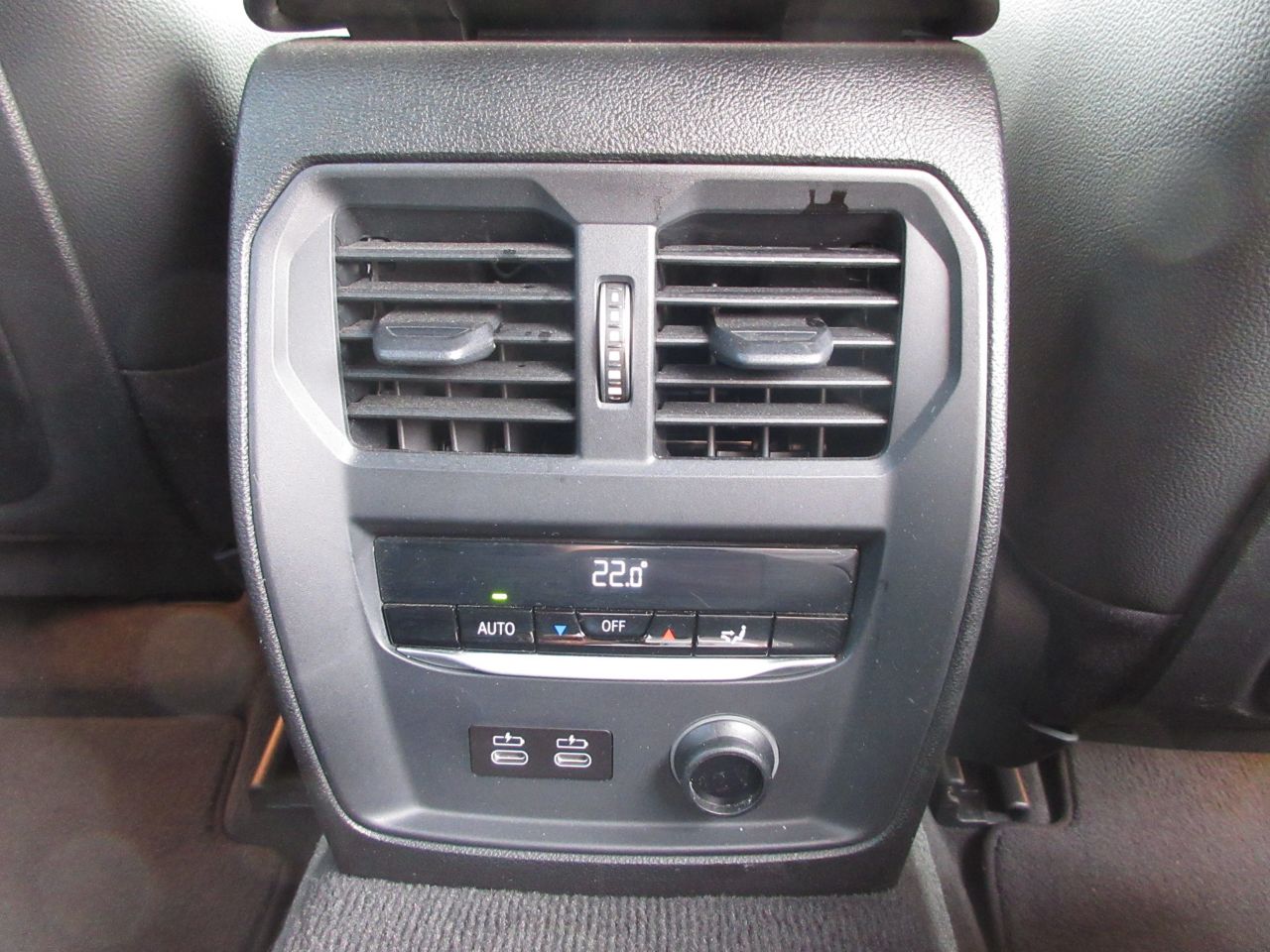 G21 320i RHD