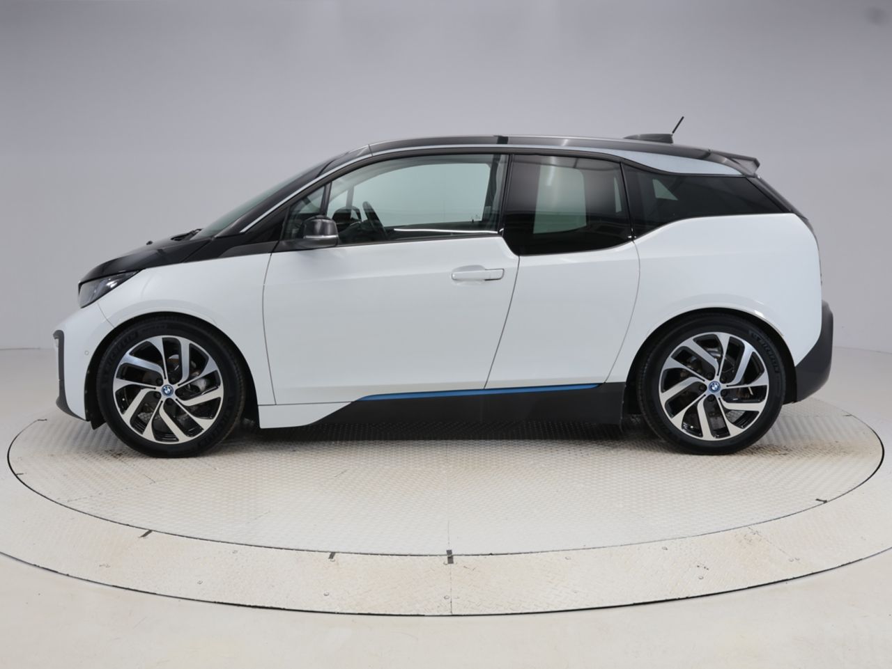 BMW i3 94Ah (with Range Extender) LCI