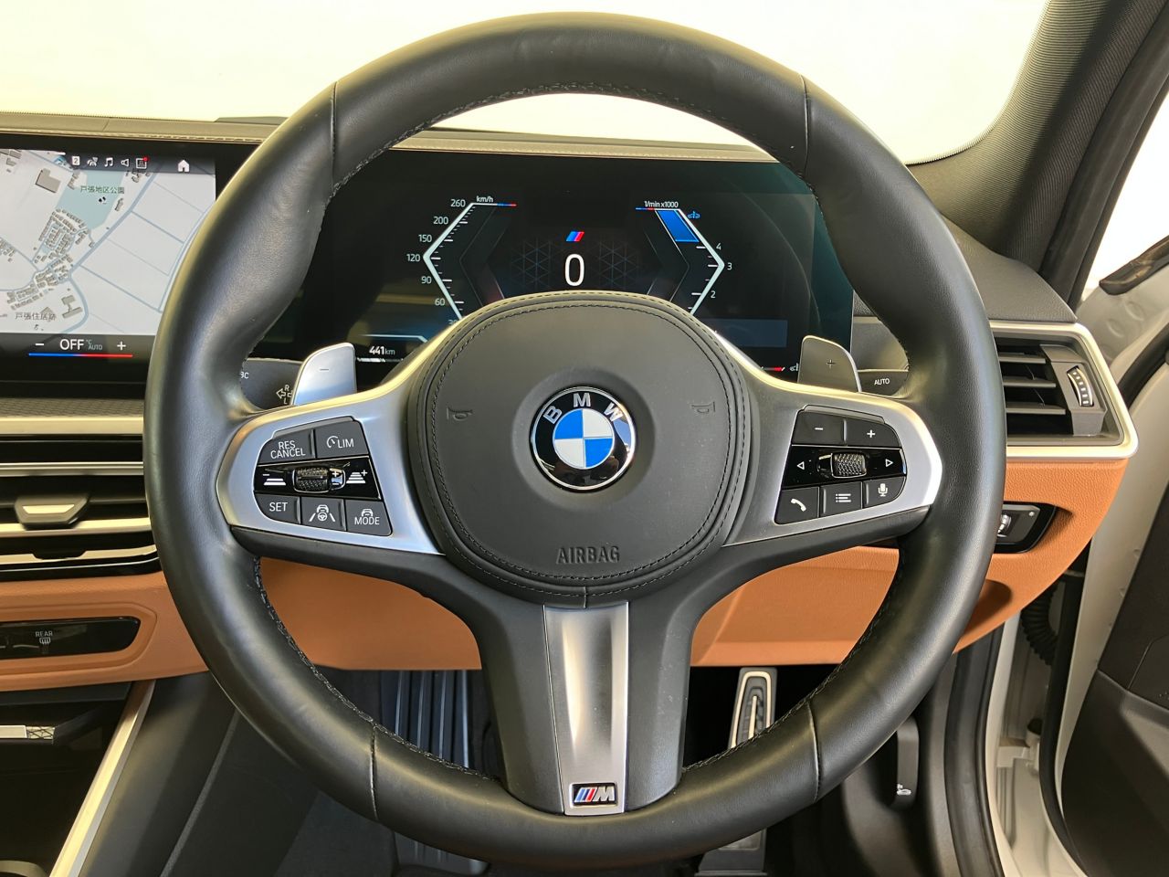 320d xDrive Berline RHD