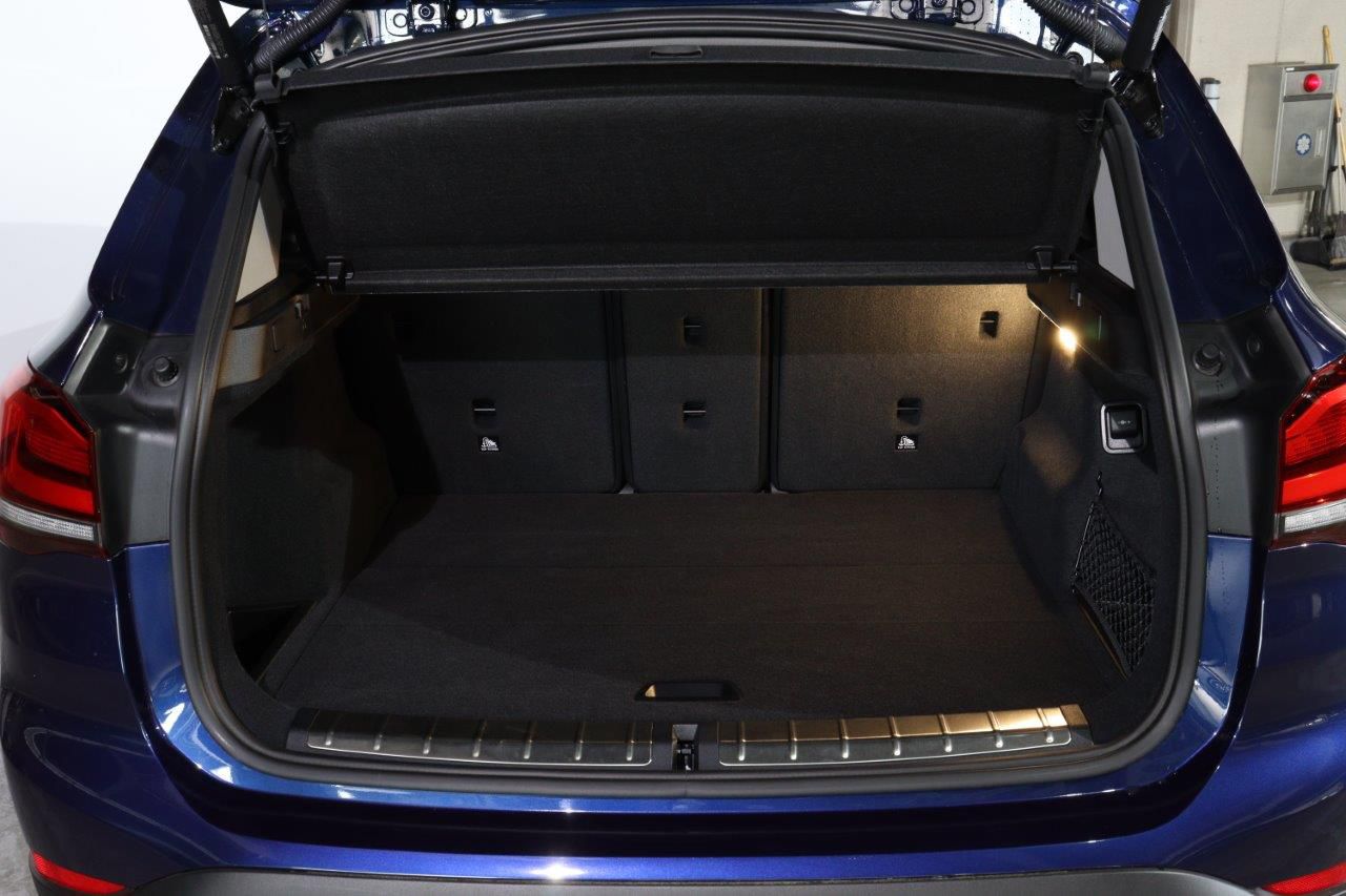 X1 sDrive18i RHD