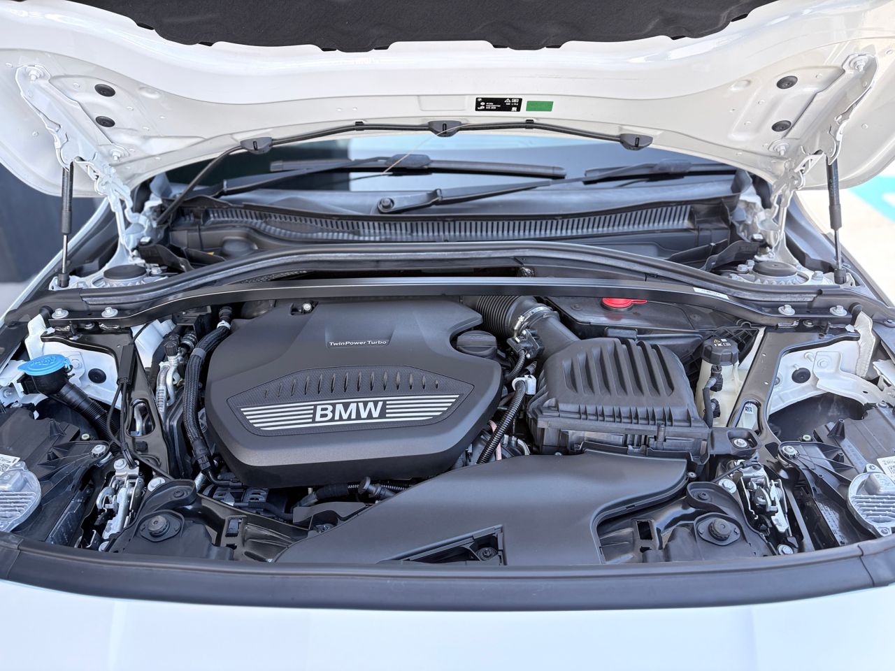 F40 118d Sports Hatch 5-door B47 2.0d