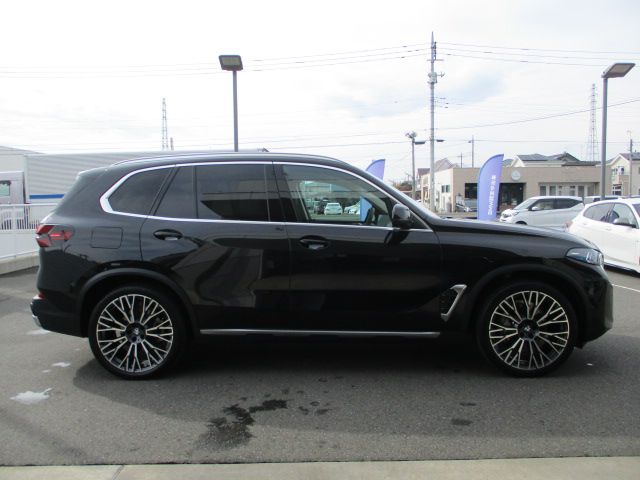 X5 xDrive30d RHD