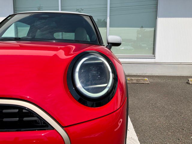 F66 MINI Cooper C 3Dr
