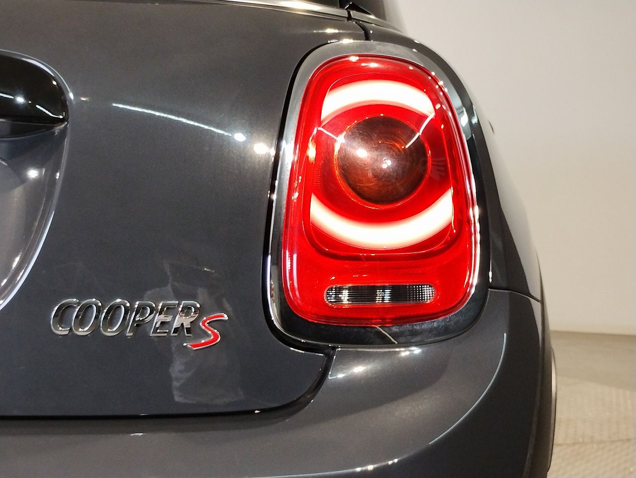 F56 MINI COOPER S