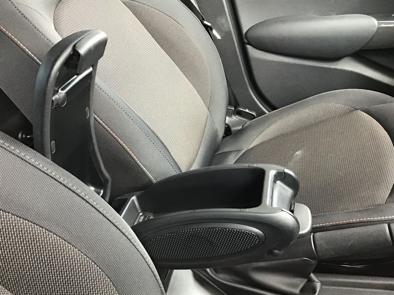 F55 MINI Cooper 5-Door Hatch LCI