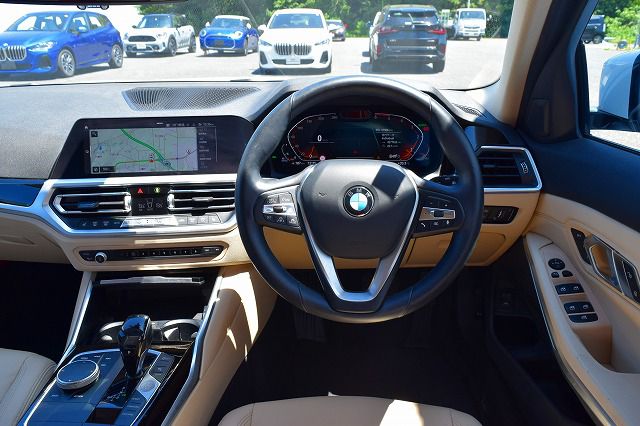 G21 320d xDrive Touring RHD