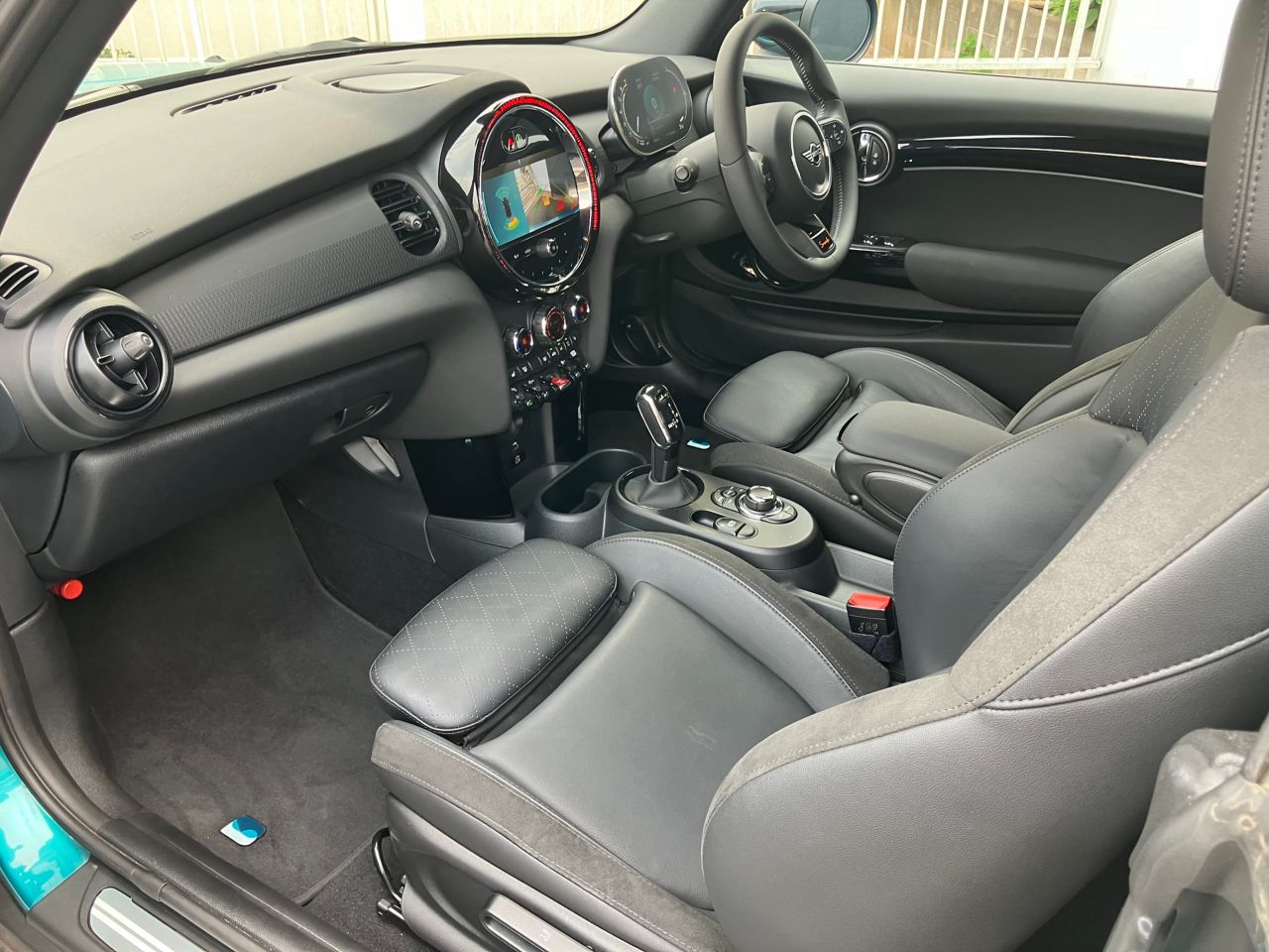 MINI Cooper S Convertible RHD