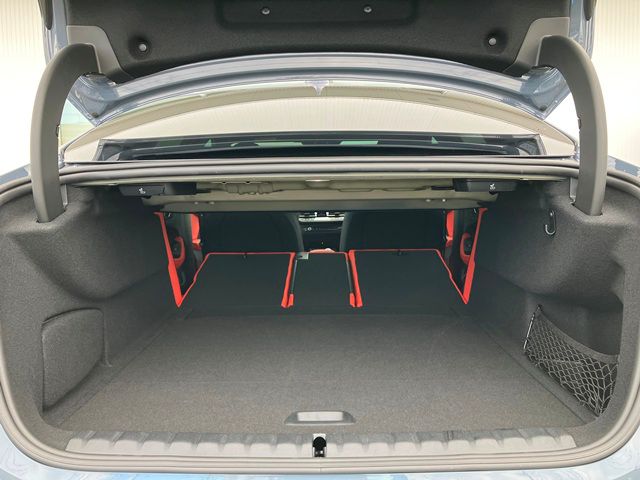 F4* **35i xDrive **** ***** B48 2.0i