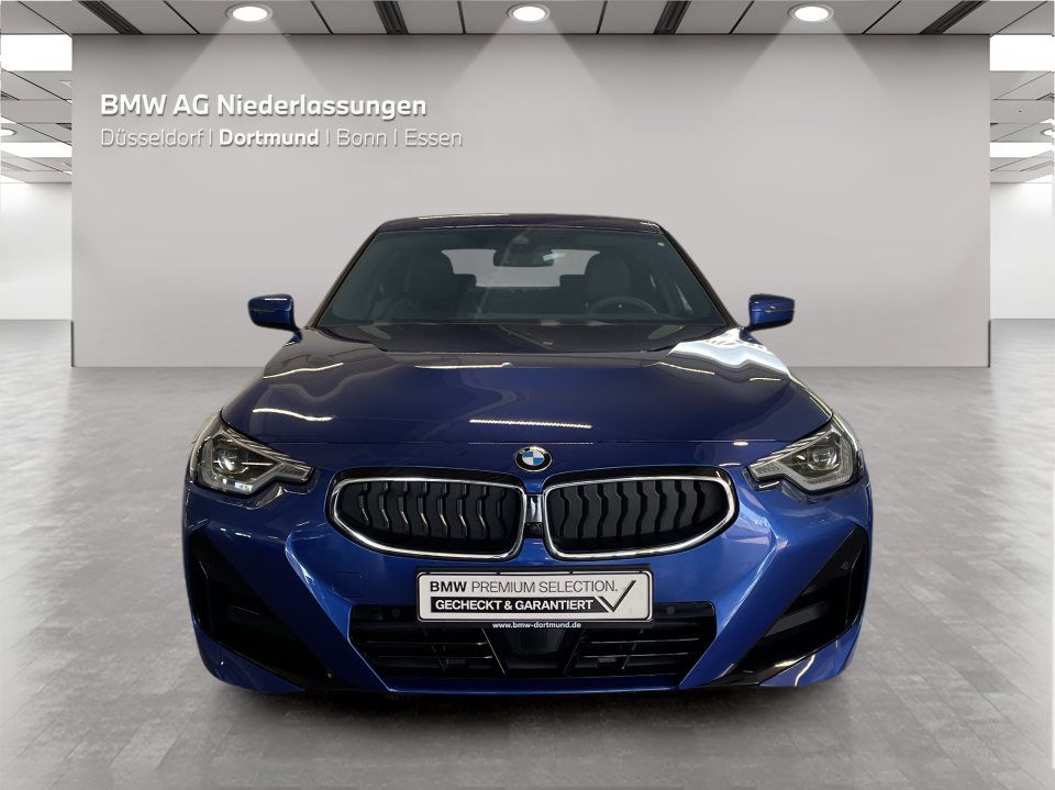 BMW 218