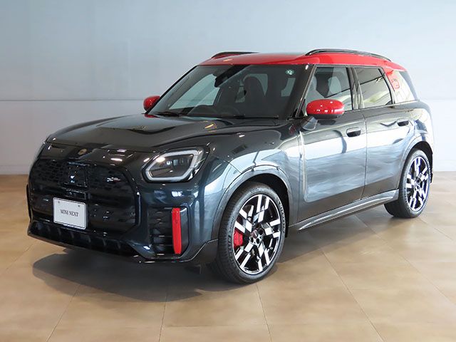 THE NEW MINI JOHN COOPER WORKS COUNTRYMAN ALL4