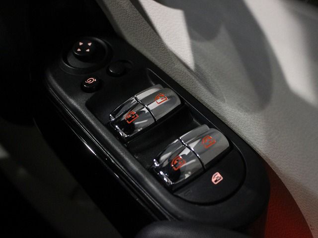 F55 COOPER D (AT)
