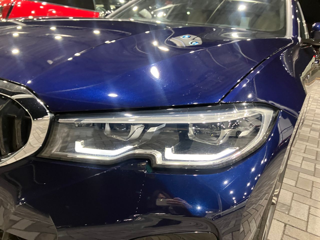 G20 320d xDrive RHD Saloon