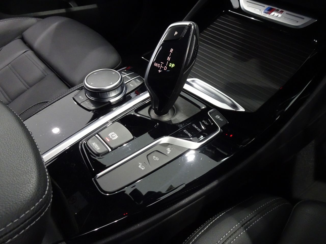 X3 M40d RHD ZA