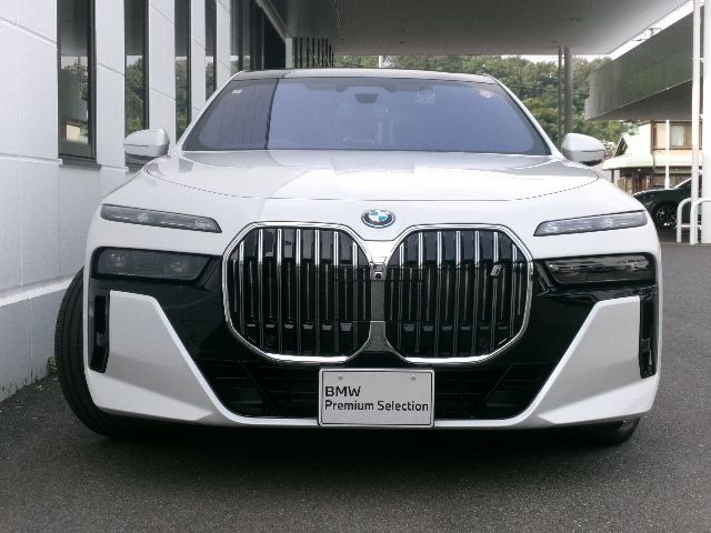 BMW i7 eDrive50 Sedan RHD