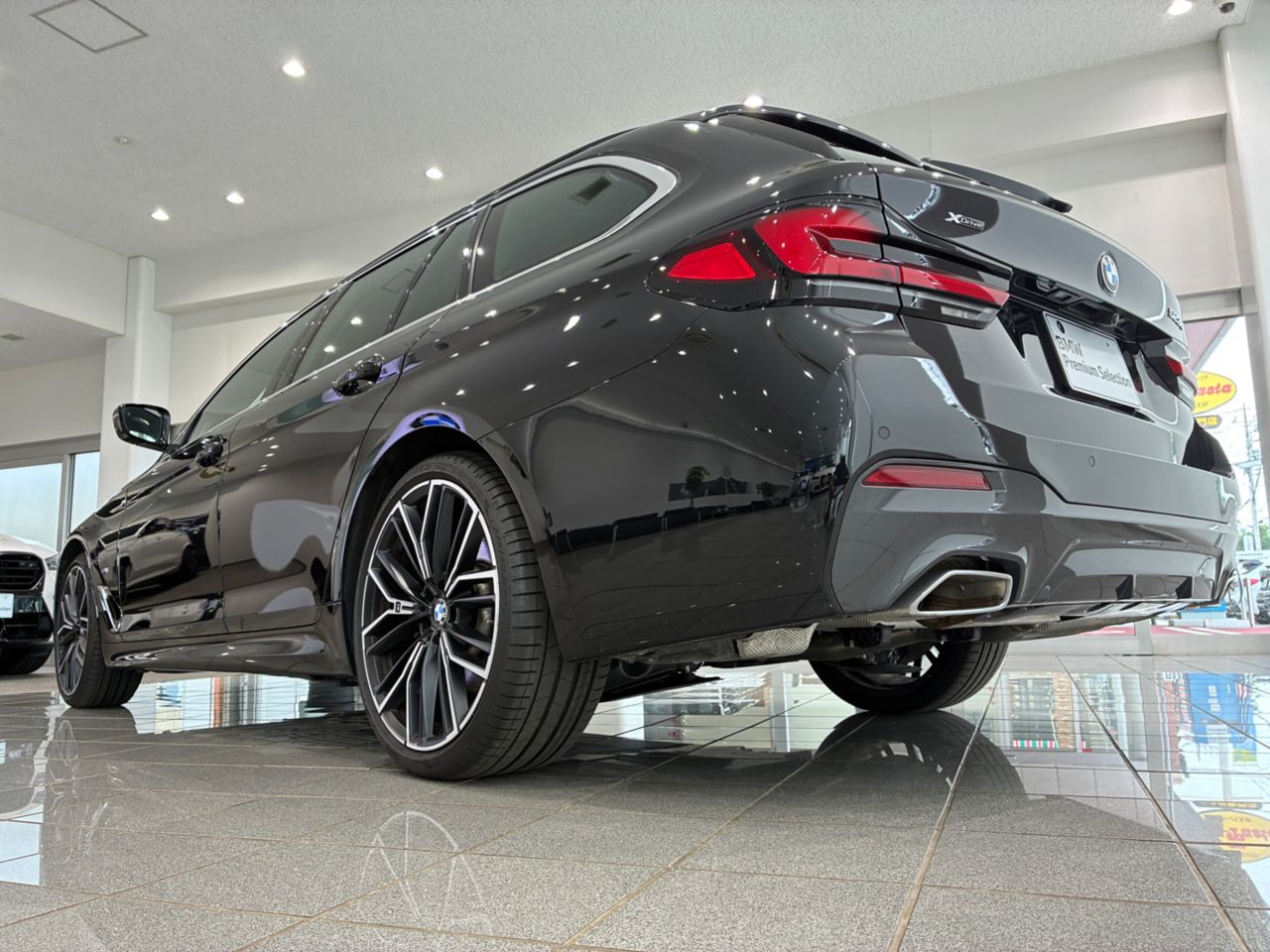520d xDrive Touring RHD