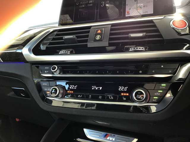 X4 M RHD