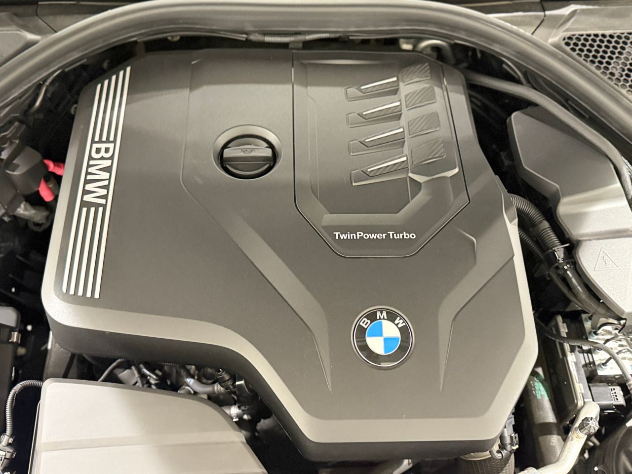 G21 320i RHD