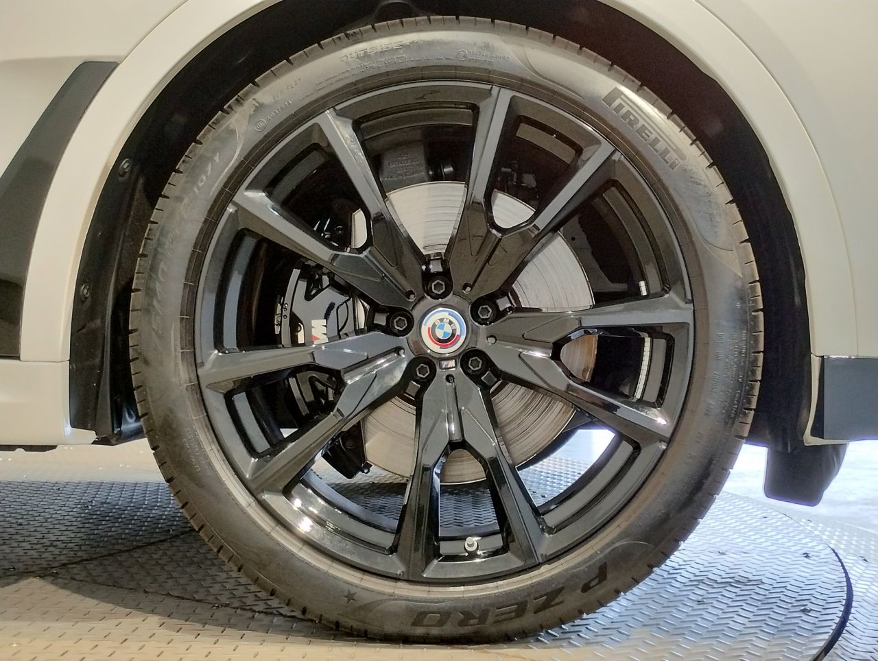 X7 xDrive40d RHD US