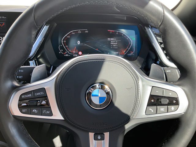 G29 z4 sDrive20i RHD