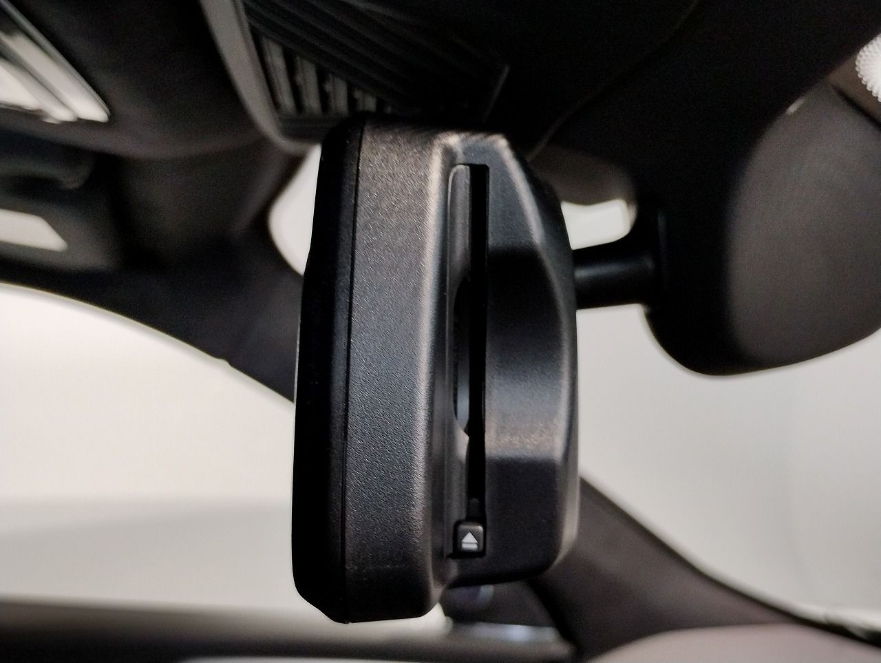 XM RHD