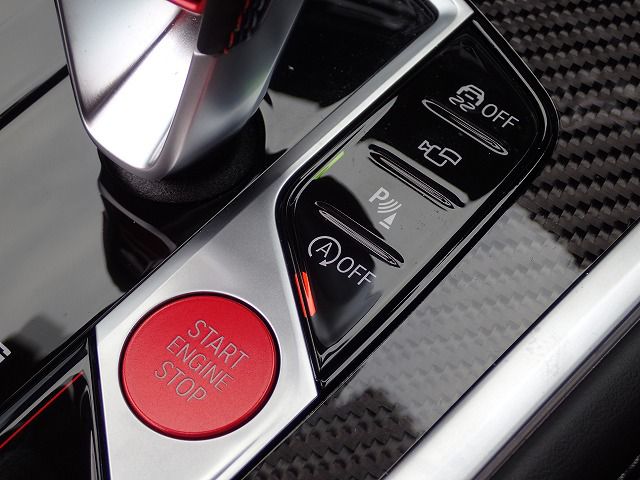 F91 M8 Competition Convertible S63 4.4i