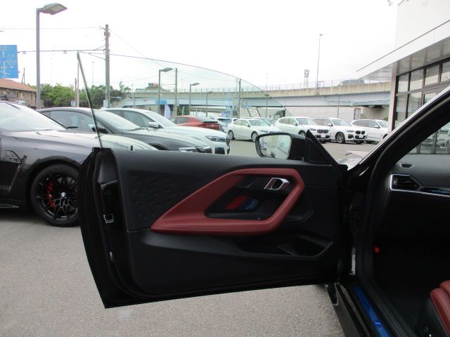G42 220i Coupe