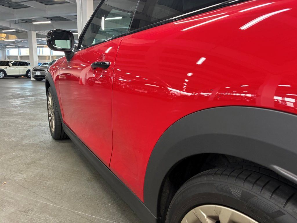 F66 MINI Cooper C 3Dr