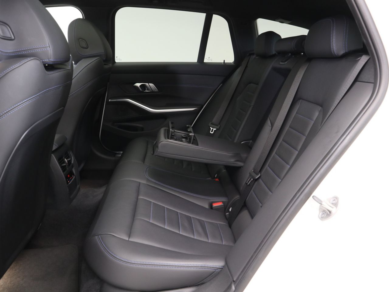 G21 320d xDrive Touring RHD