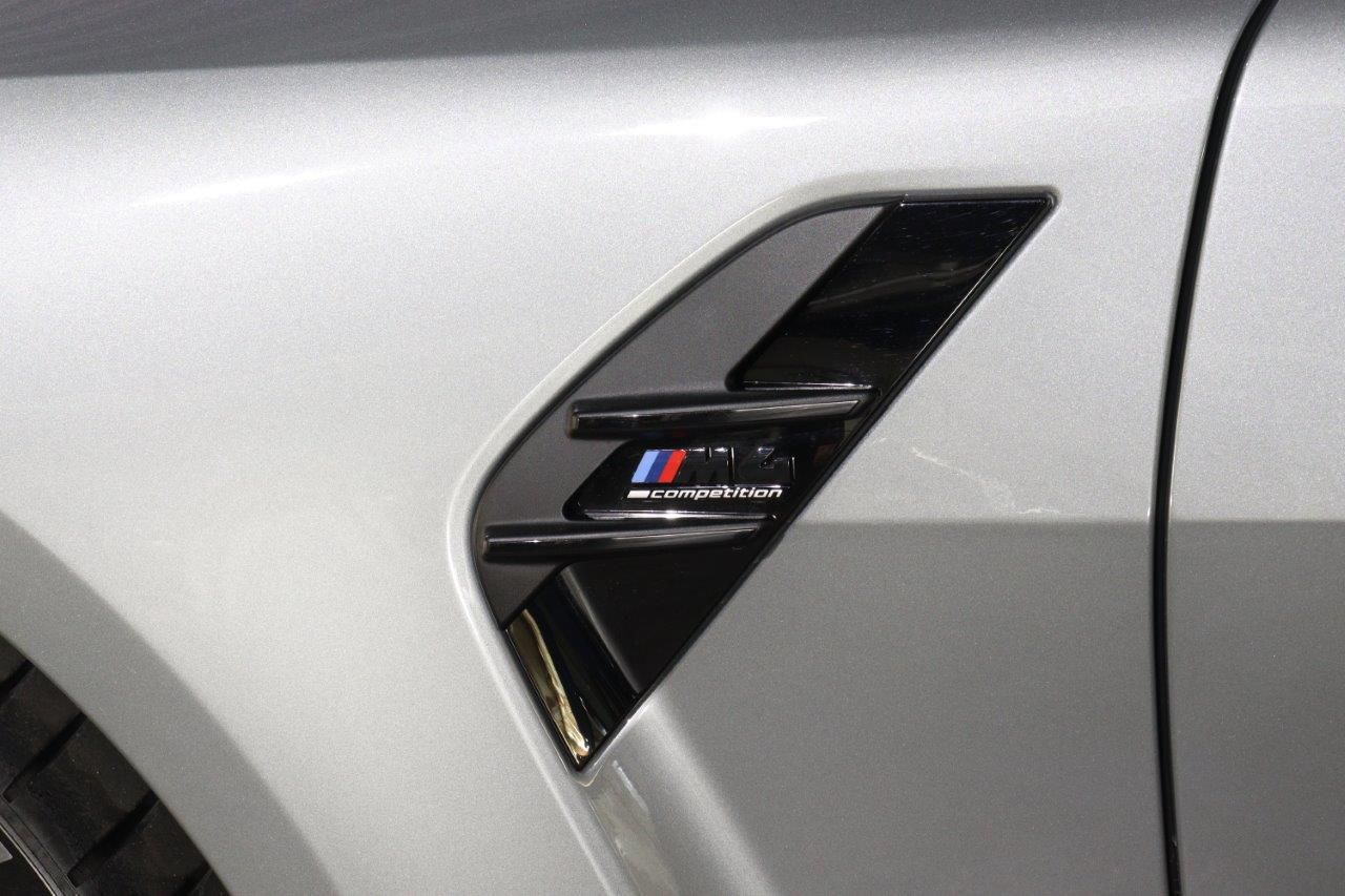 G83 M4 Competition M xDrive Competition RHD