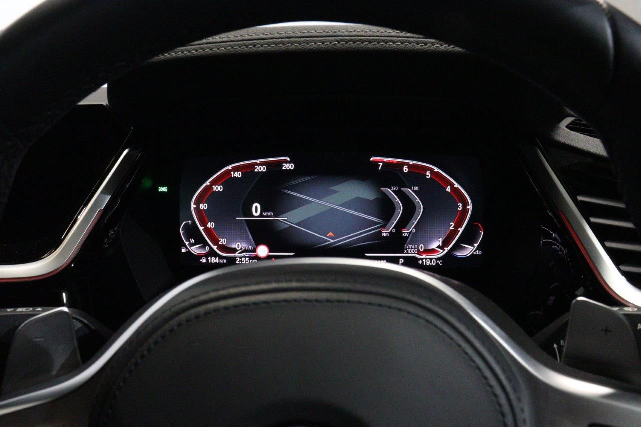 G29 z4 sDrive20i RHD