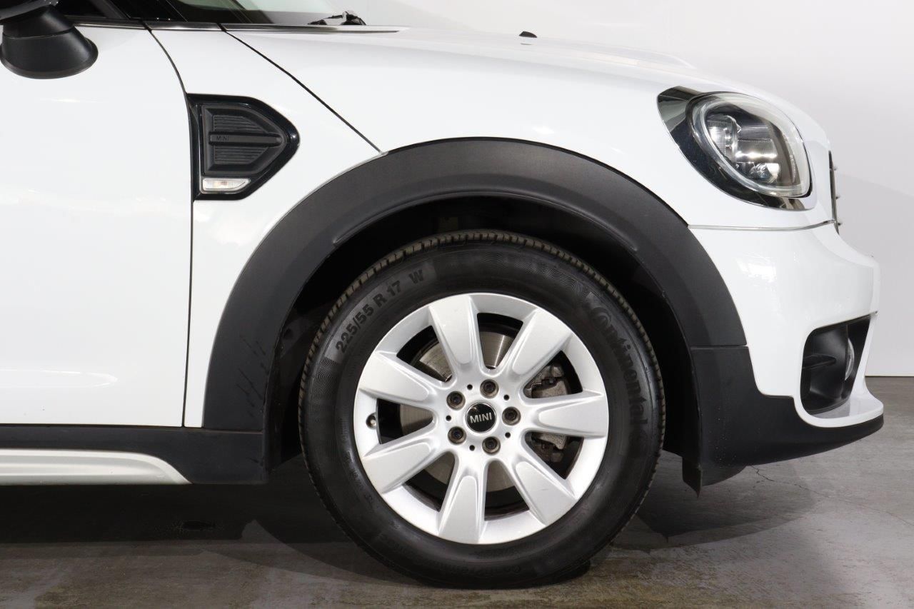 MINI CROSSOVER COOPER D