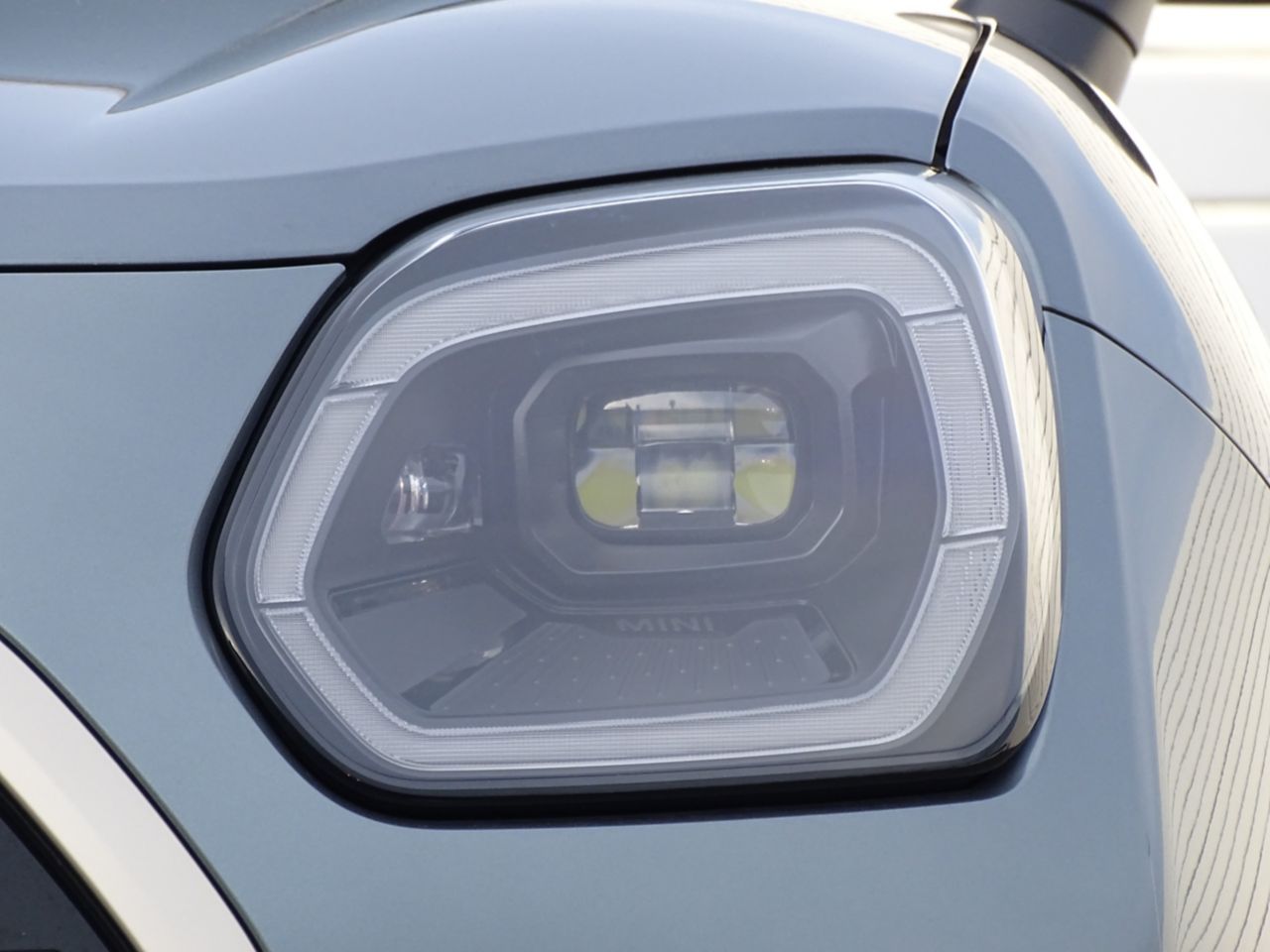 U25 MINI Countryman SE ALL4