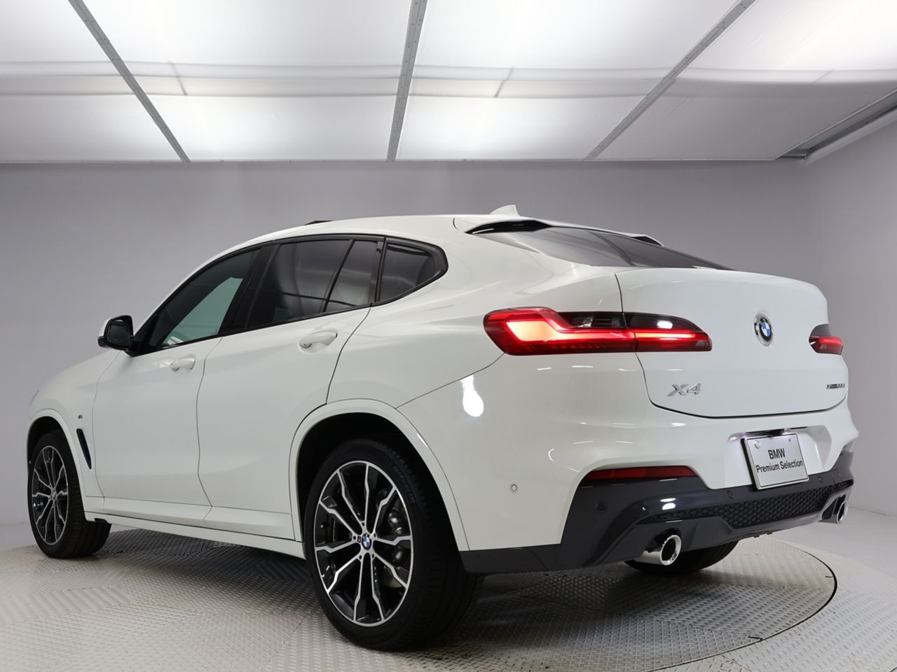 X4 xDrive20d RHD