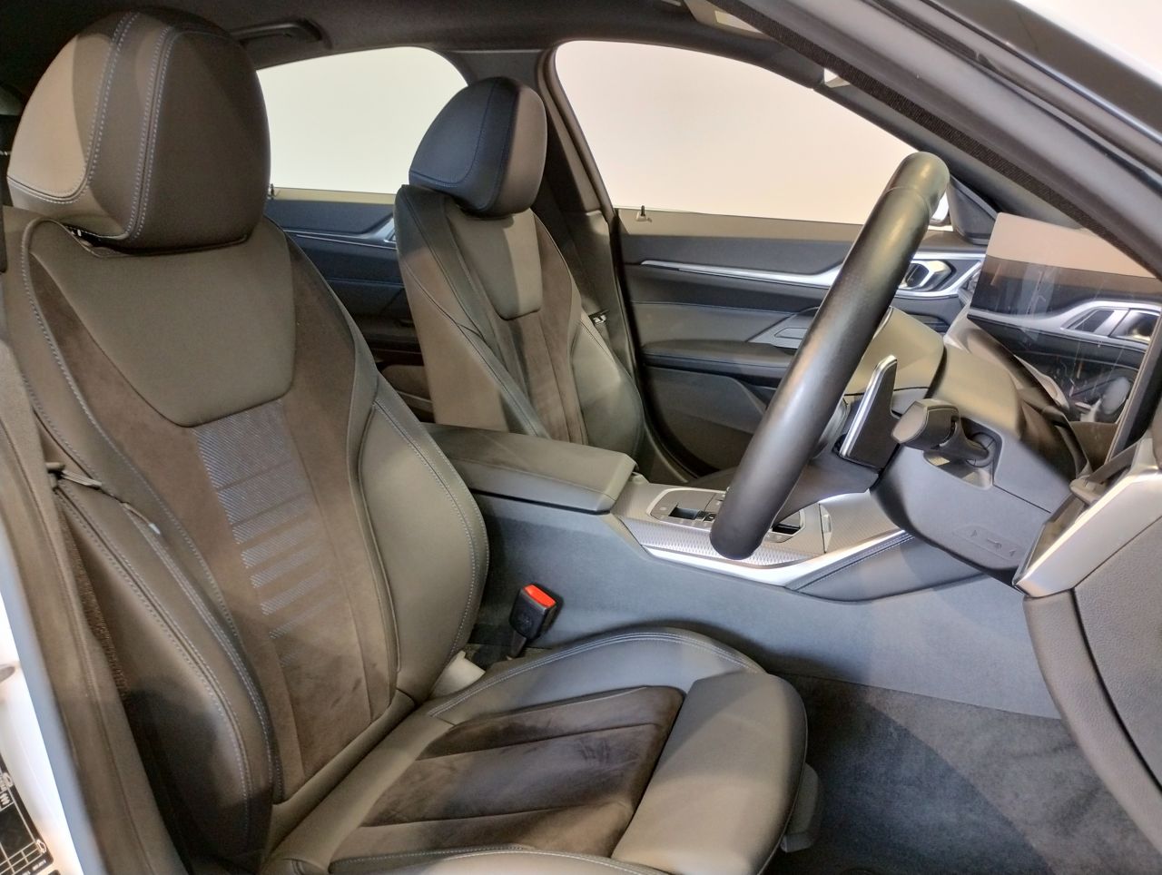 G26 420d xDrive Gran Coupe RHD