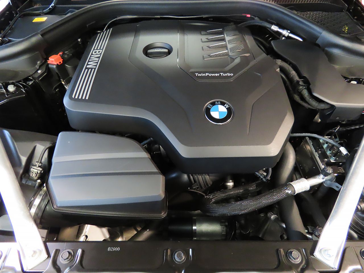 G29 z4 sDrive20i RHD