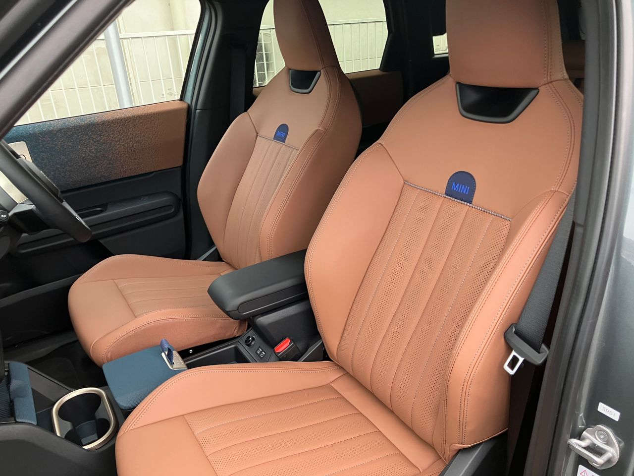 U25 MINI Countryman SE ALL4