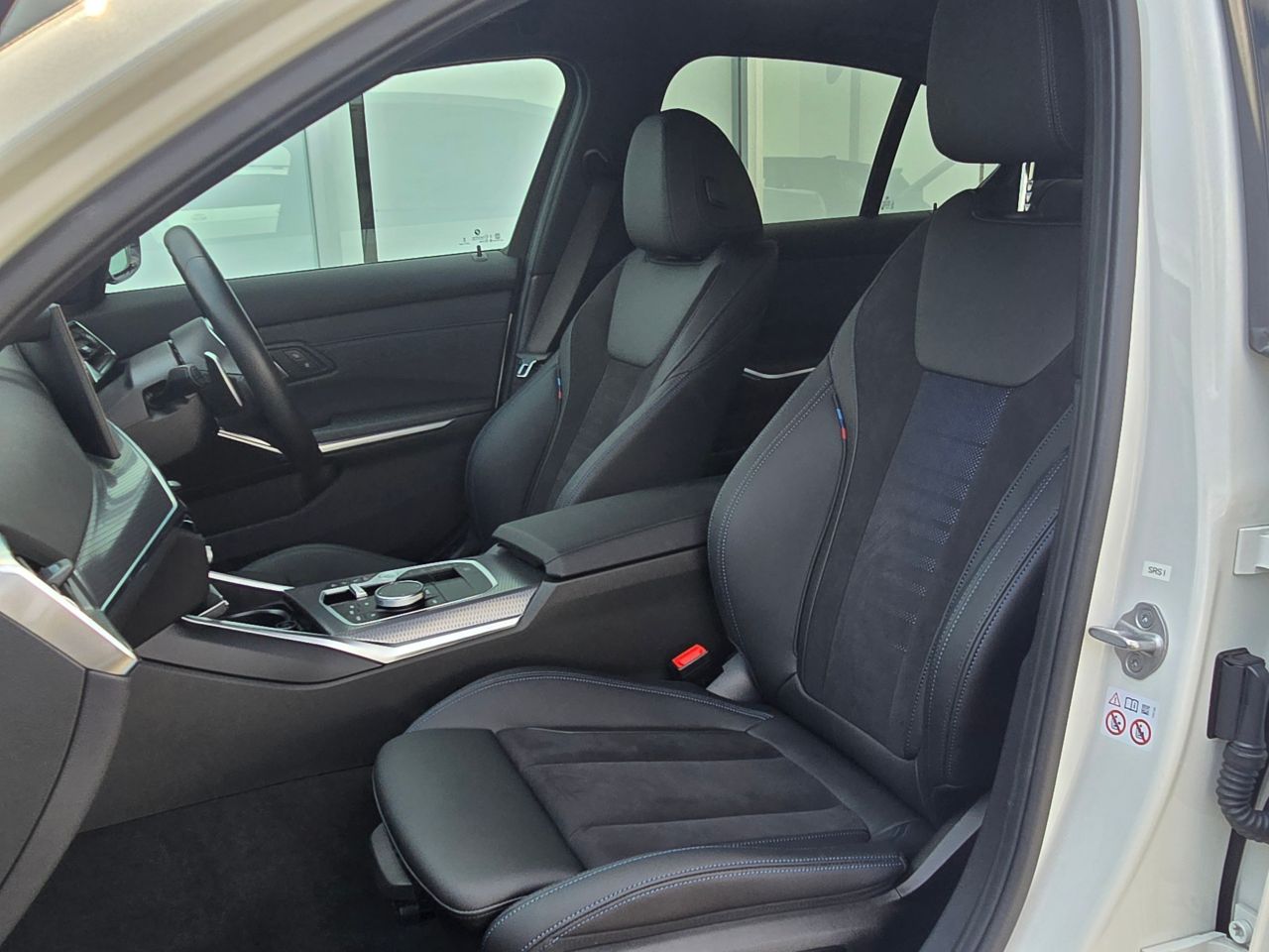 G20 320i Saloon LCI RHD MX