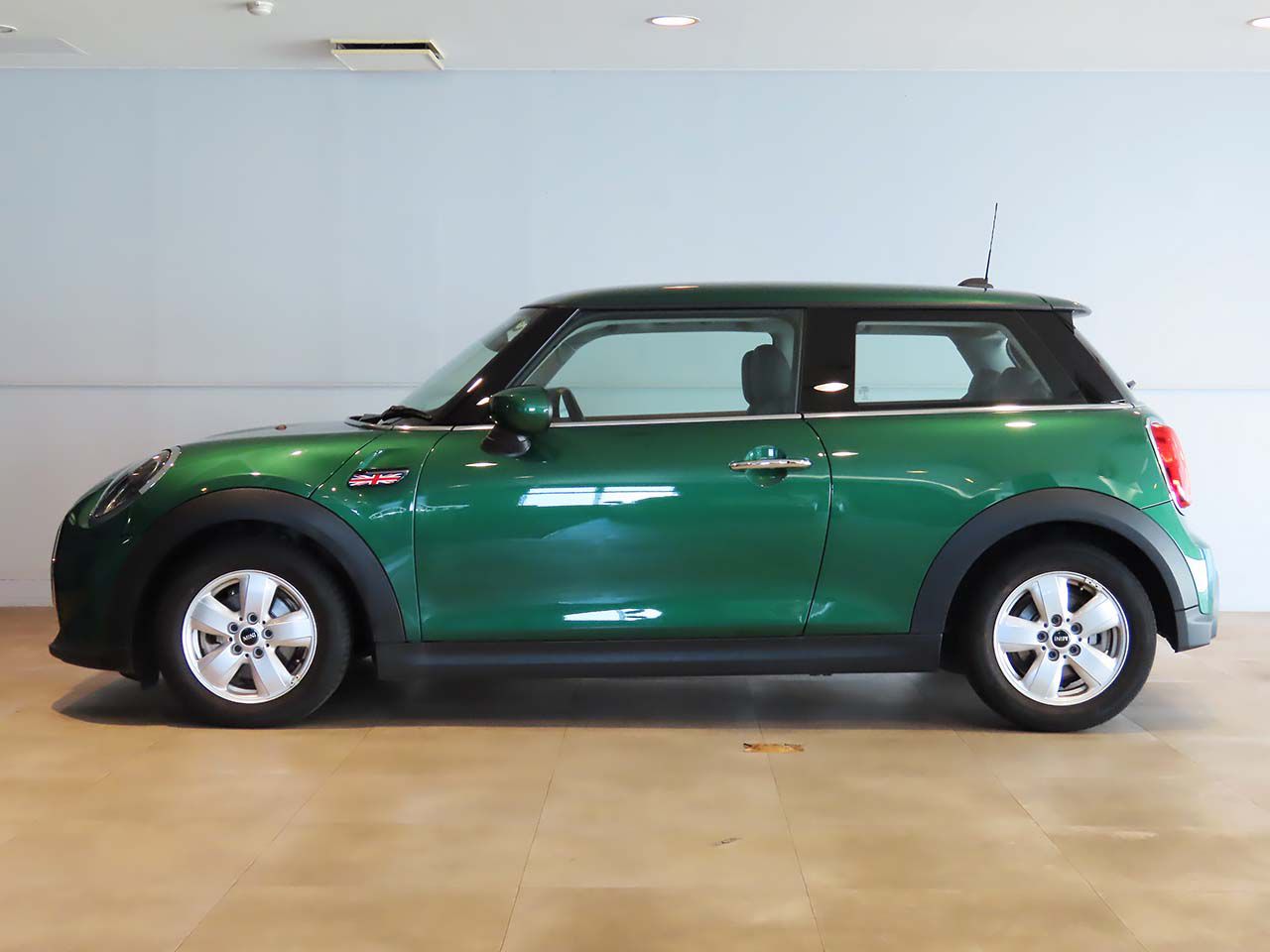 MINI One Hatch RHD F56