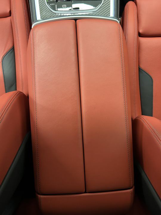 BMW M8
