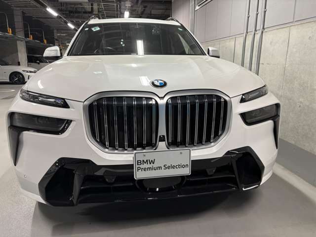 X7 xDrive40d RHD US