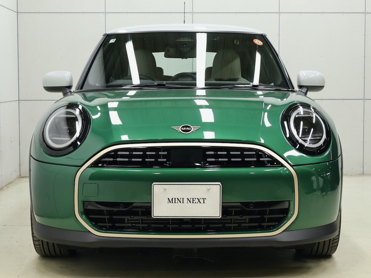 F66 MINI Cooper C 3Dr