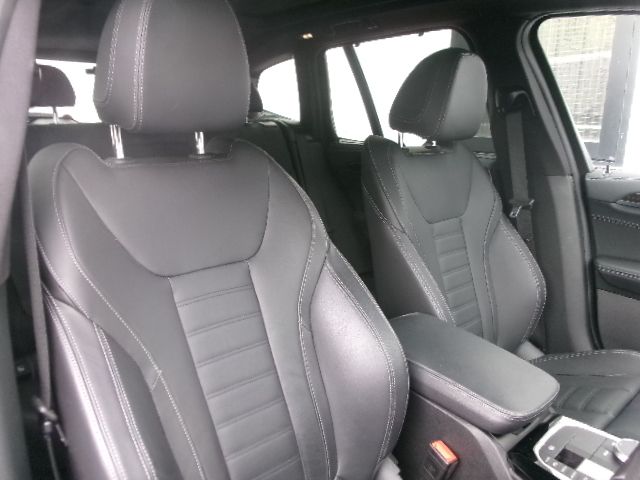 G01 X3 xDrive20d RHD ZA LCI