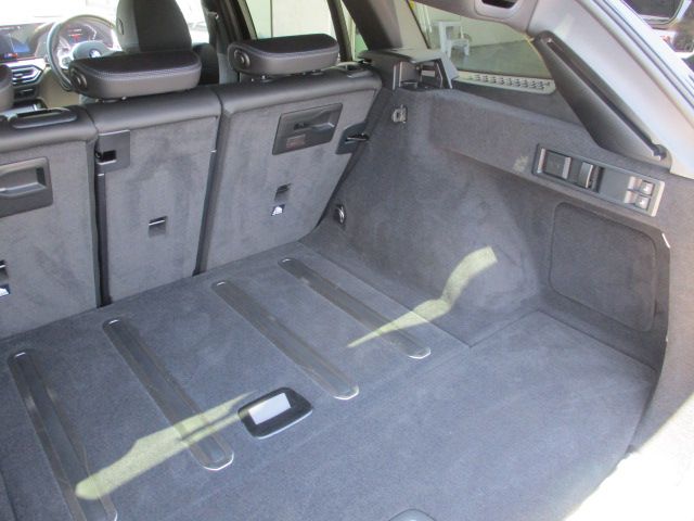 G21 320i Touring LCI RHD
