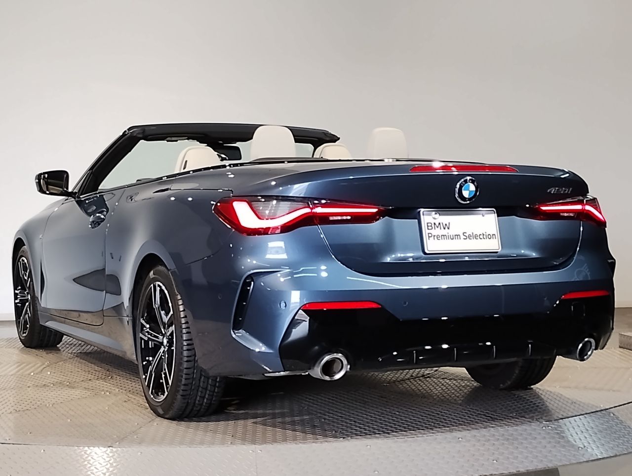 G** 4**i C********** B** 2**i RHD