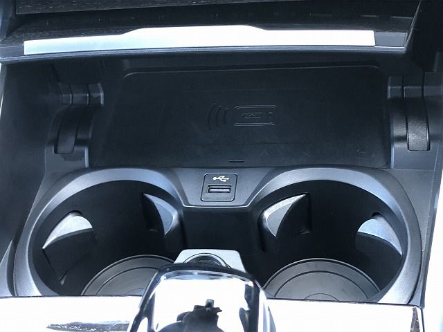 G20 330e Saloon RHD