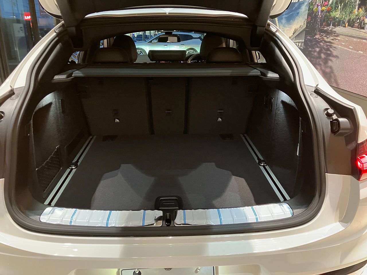 X4 xDrive20d RHD