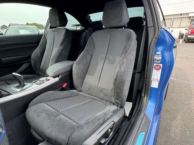 220I COUPE RHD