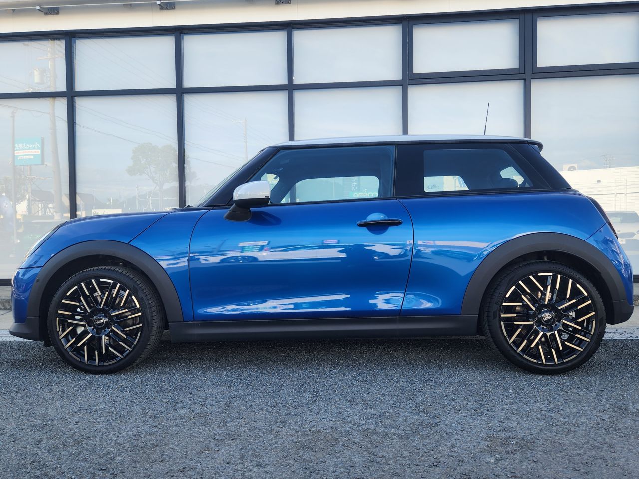 F66 MINI Cooper C 3Dr