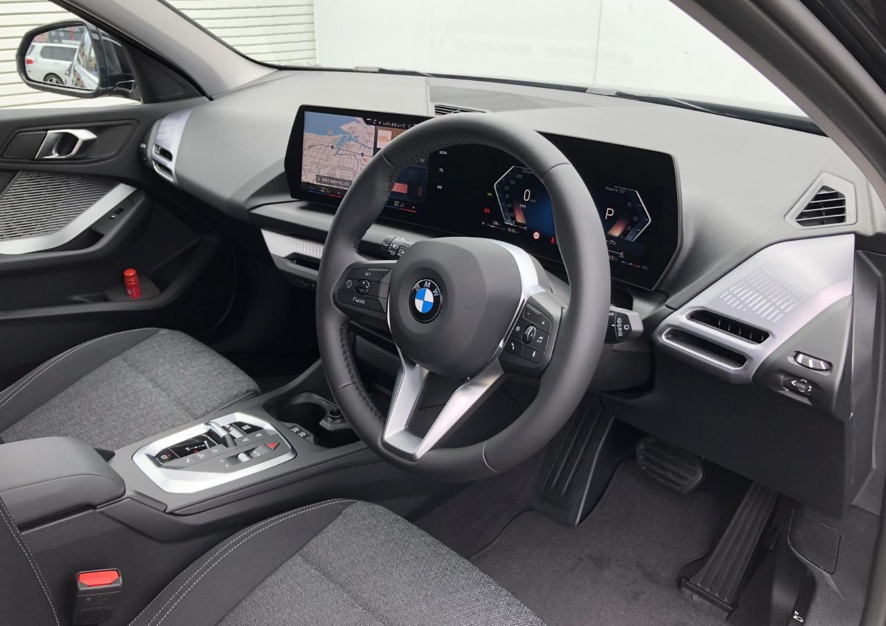 120 Sport Sports Hatch